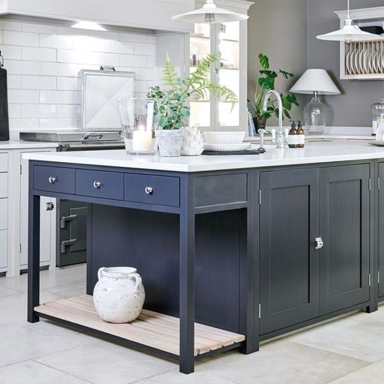 Bristol Store_Suffolk Kitchen_Portrait