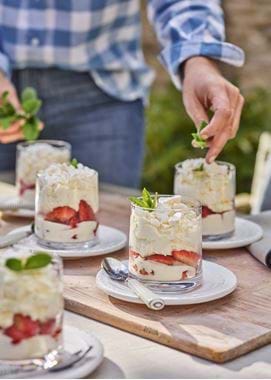 JUBILEE_ETON_MESS_TRIFLE_016