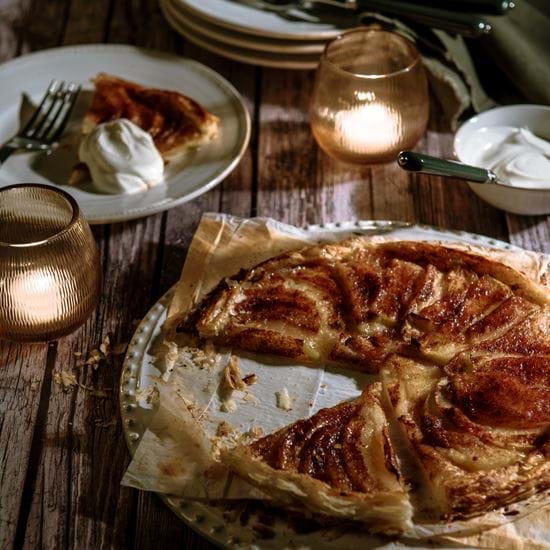 Bonfire night - Toffee apple tart