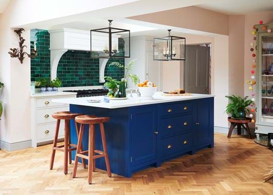 Neptune_Engelfield_Green_08.02_19_0259