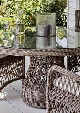 SS20_HARRINGTON TABLE_DETAIL_005_RT