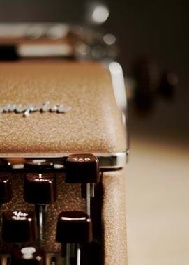 Olympia SM3 typewriter 10