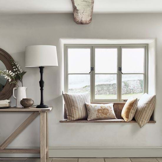 JACK_STRIPE_WINDOW_SEAT_027