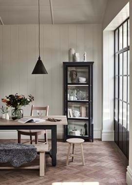 20.07.16_NEPTUNE_SHEPTON_CABINET_A_044_V2