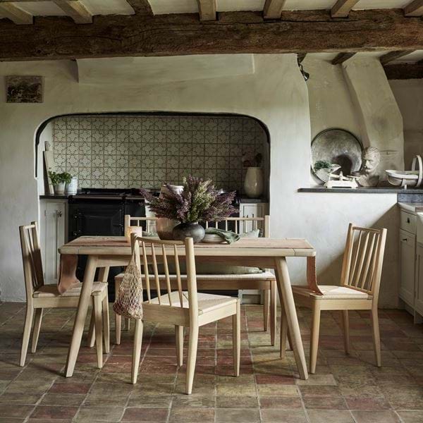 WYCOMBE_DINING_PORTRAIT_024