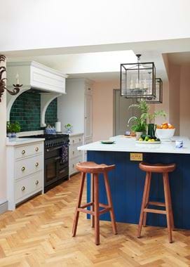 Neptune_Engelfield_Green_Customer_House_08.02_19_Room_only_with_plug_0314