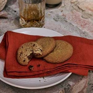 GINGER AND CLOVE COOKIES