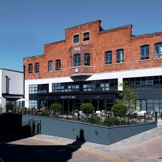 2018-6-29 Neptune Bath Showroom49095