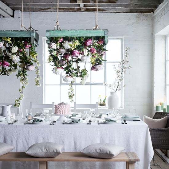 EASTER_DINING_LIGHTER_077