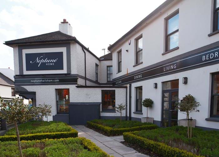 Neptune_Hailsham_Showroom_01_