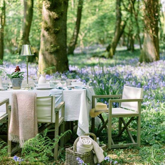 SS20 PEMBREY TABLE & DENHAM CAMPAIGN CHAIR_5