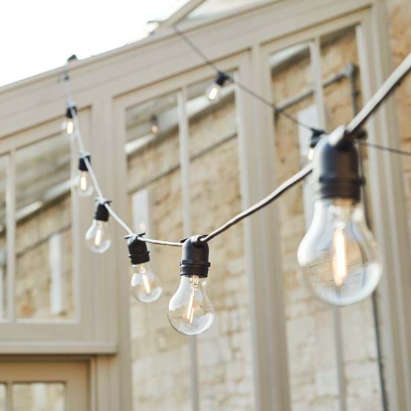 ROSEWOOD_FESTOON_LIGHTS_004_Retouched_WoF